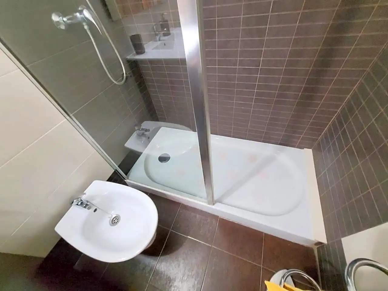 Baño de Apartamento de alquiler en Miramar, Valencia