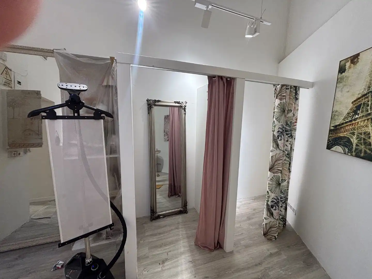Baño de Local de alquiler en Gijón  con Amueblado