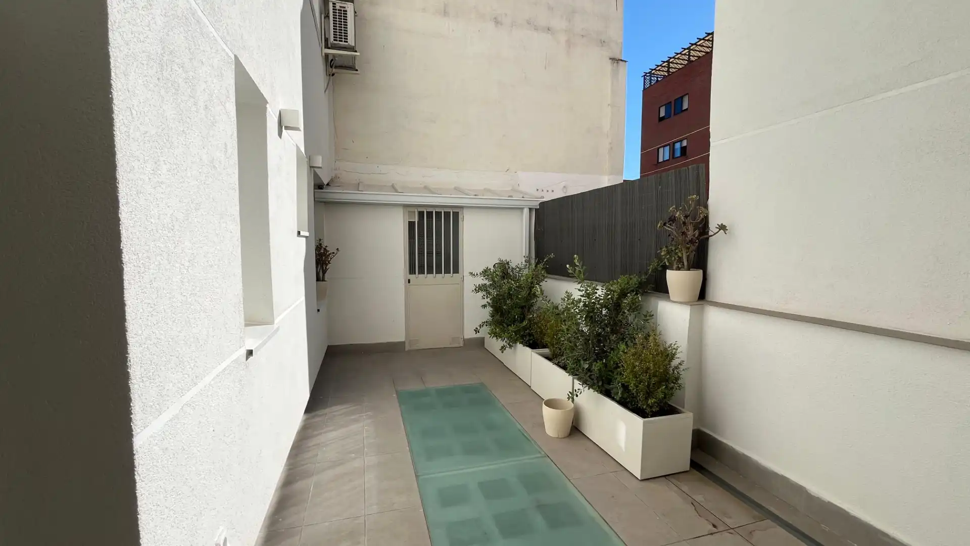 Terrasse von Wohnung zur Miete in Madrid mit Klimaanlage, Möbliert und Ofen