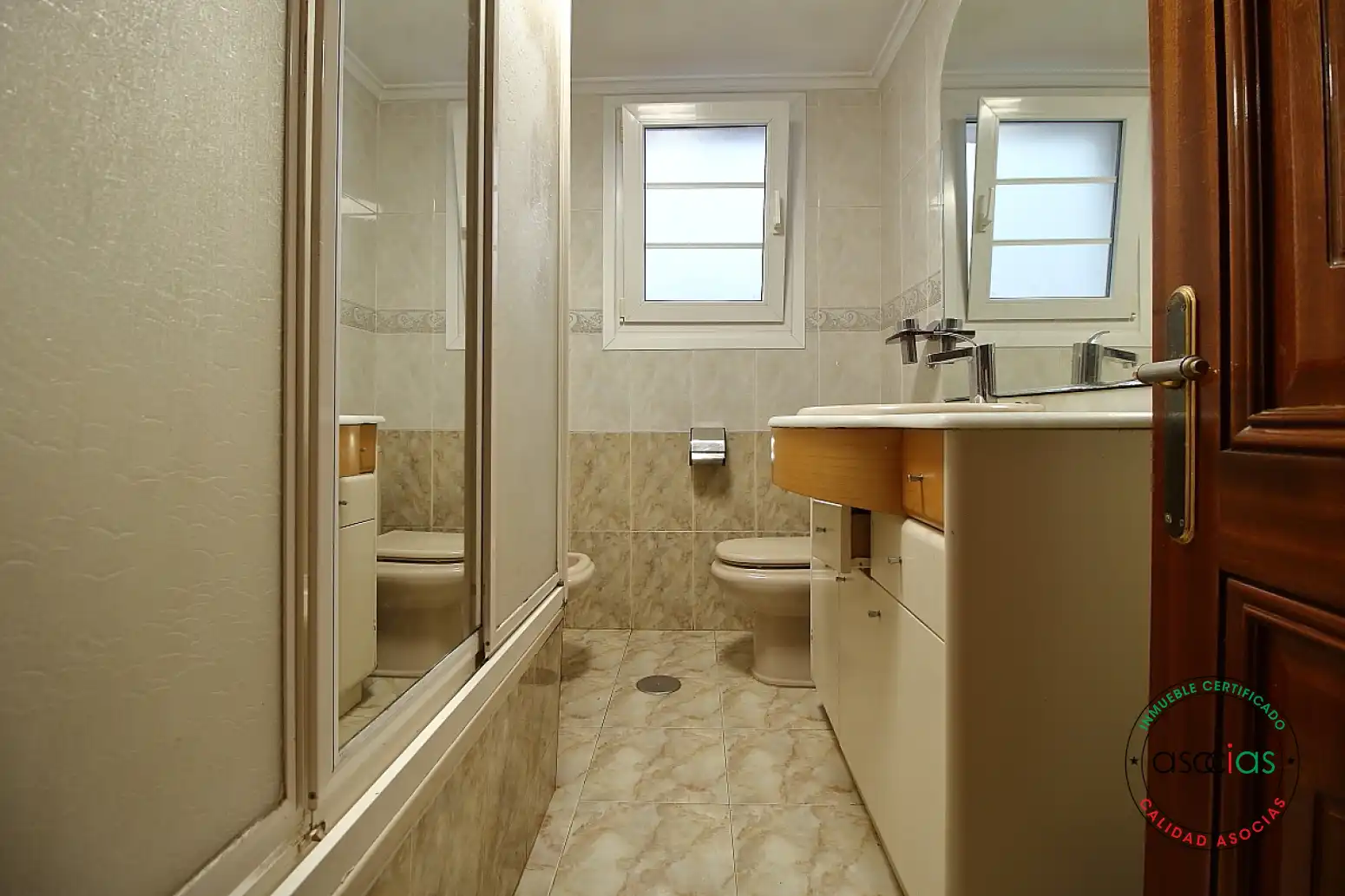 Bathroom of Flat for sale in Gijón   with Heating