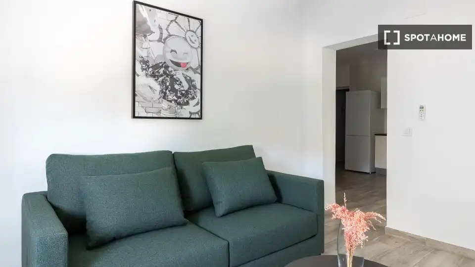 Living room of Flat for rent in Getafe  with Air Conditioner, Heating and Furnished