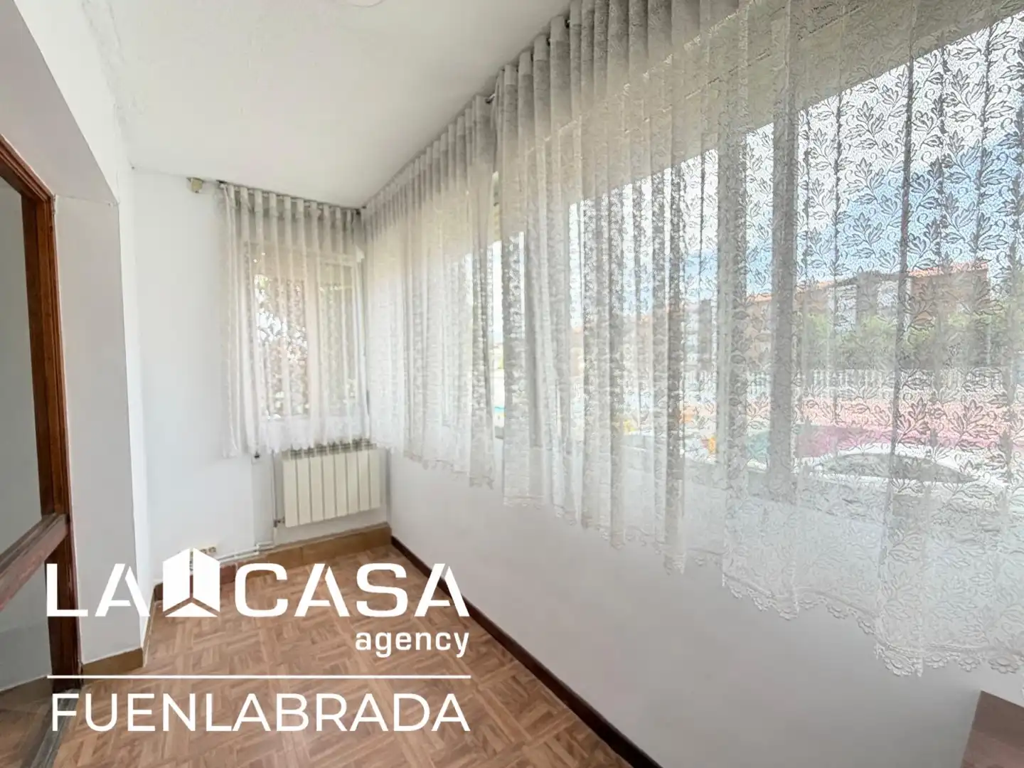 Dormitori de Pis en venda en Madrid amb Calefacció, Terrassa i Traster