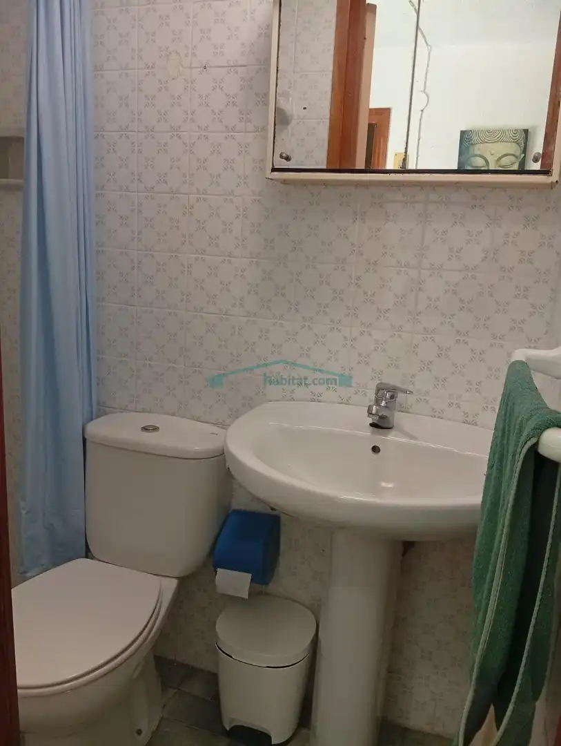 Baño de Apartamento en venta en Tavernes de la Valldigna con Terraza y Balcón