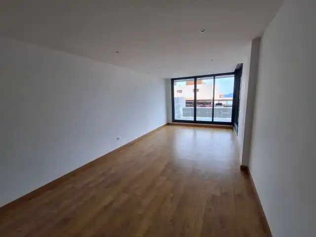Sala d'estar de Pis en venda en Baiona amb Terrassa i Traster