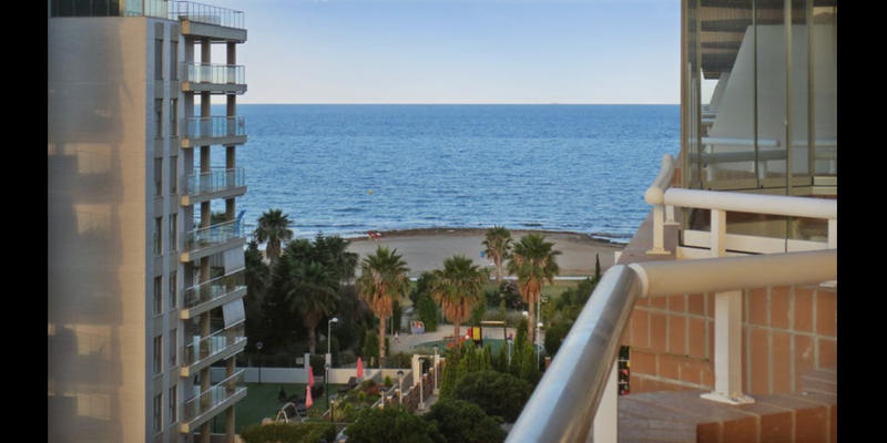 Vista exterior de Piso en venta en Oropesa del Mar / Orpesa con Aire acondicionado, Jardín privado y Terraza
