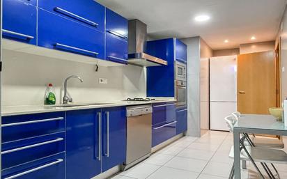 Kitchen of Flat for sale in Sant Boi de Llobregat  with Air Conditioner and Terrace