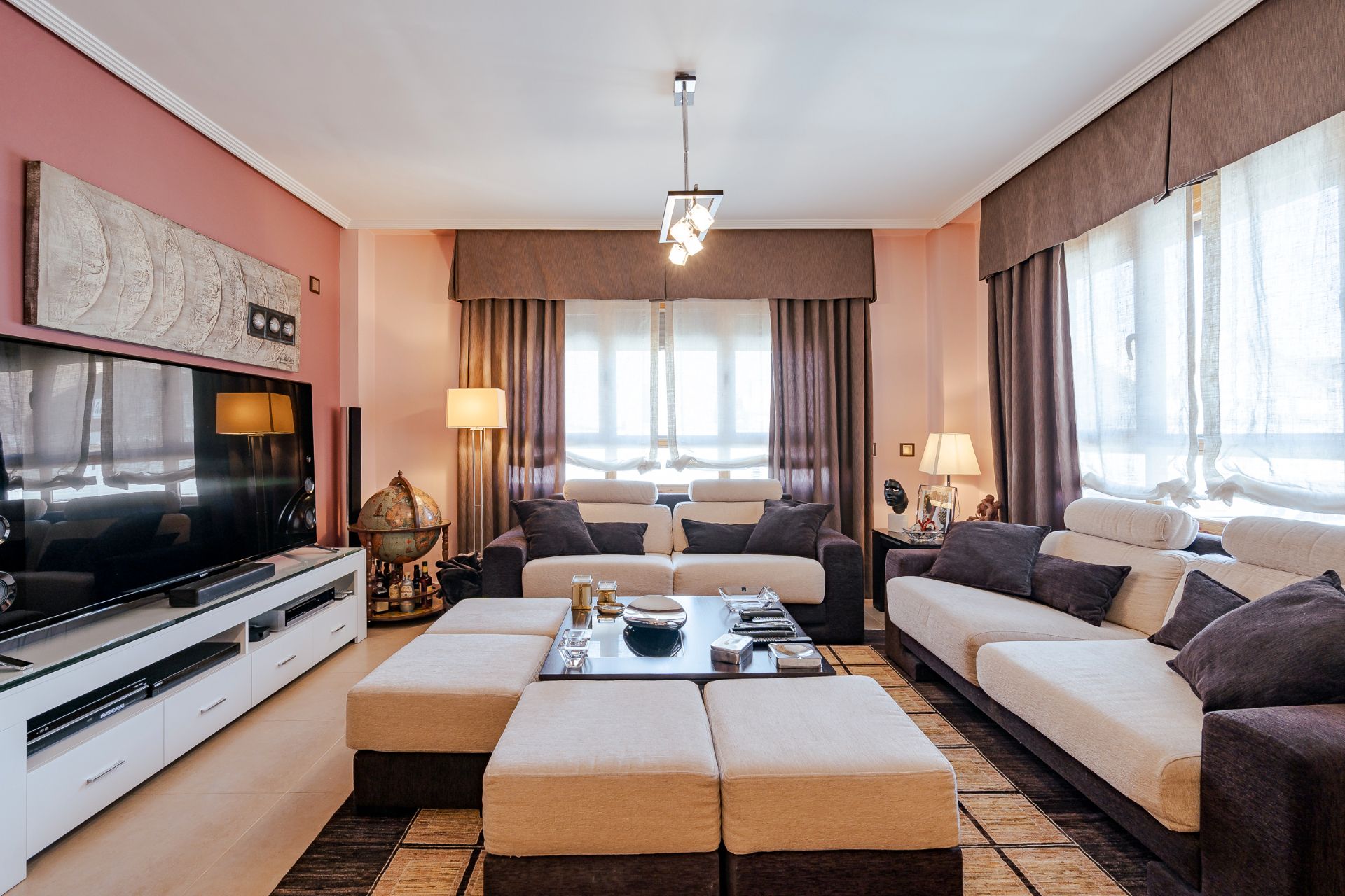Sala de estar de Casa adosada en venta en Meco con Aire acondicionado, Jardín privado y Piscina