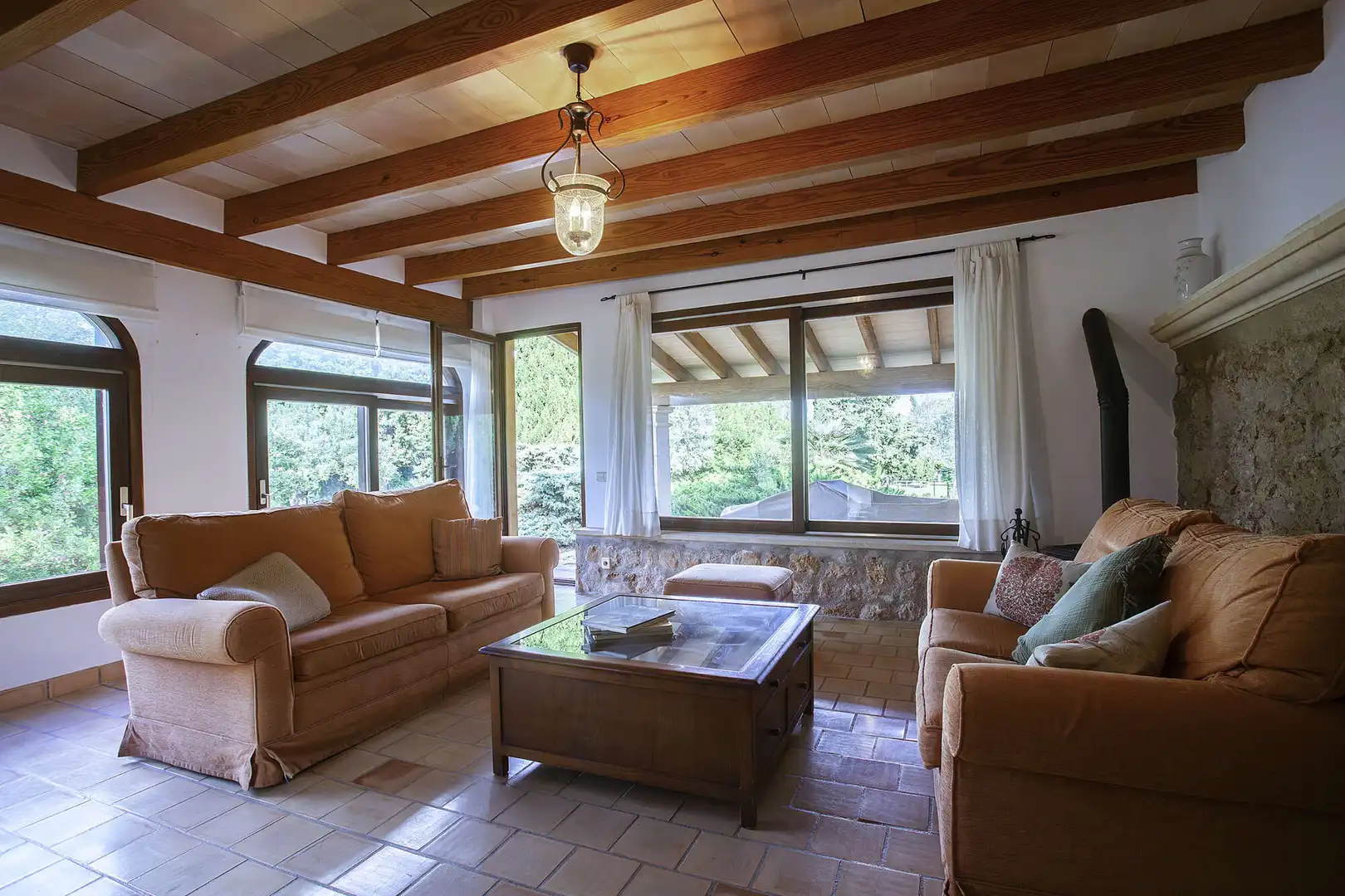 Sala d'estar de Finca rústica en venda en Capdepera amb Calefacció i Terrassa