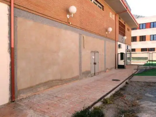 Vista exterior de Local en venda en La Guardia de Jaén