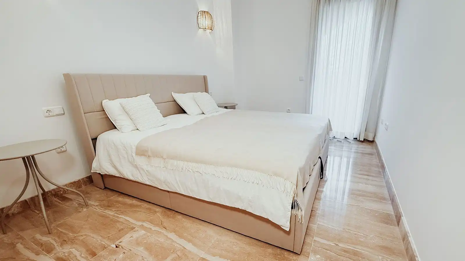 Piso con piscina en venta en Estepona Pueblo, imagen 36