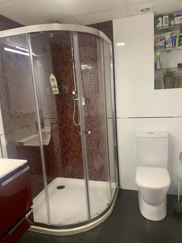 Baño de Piso en venta en Almenara con Amueblado