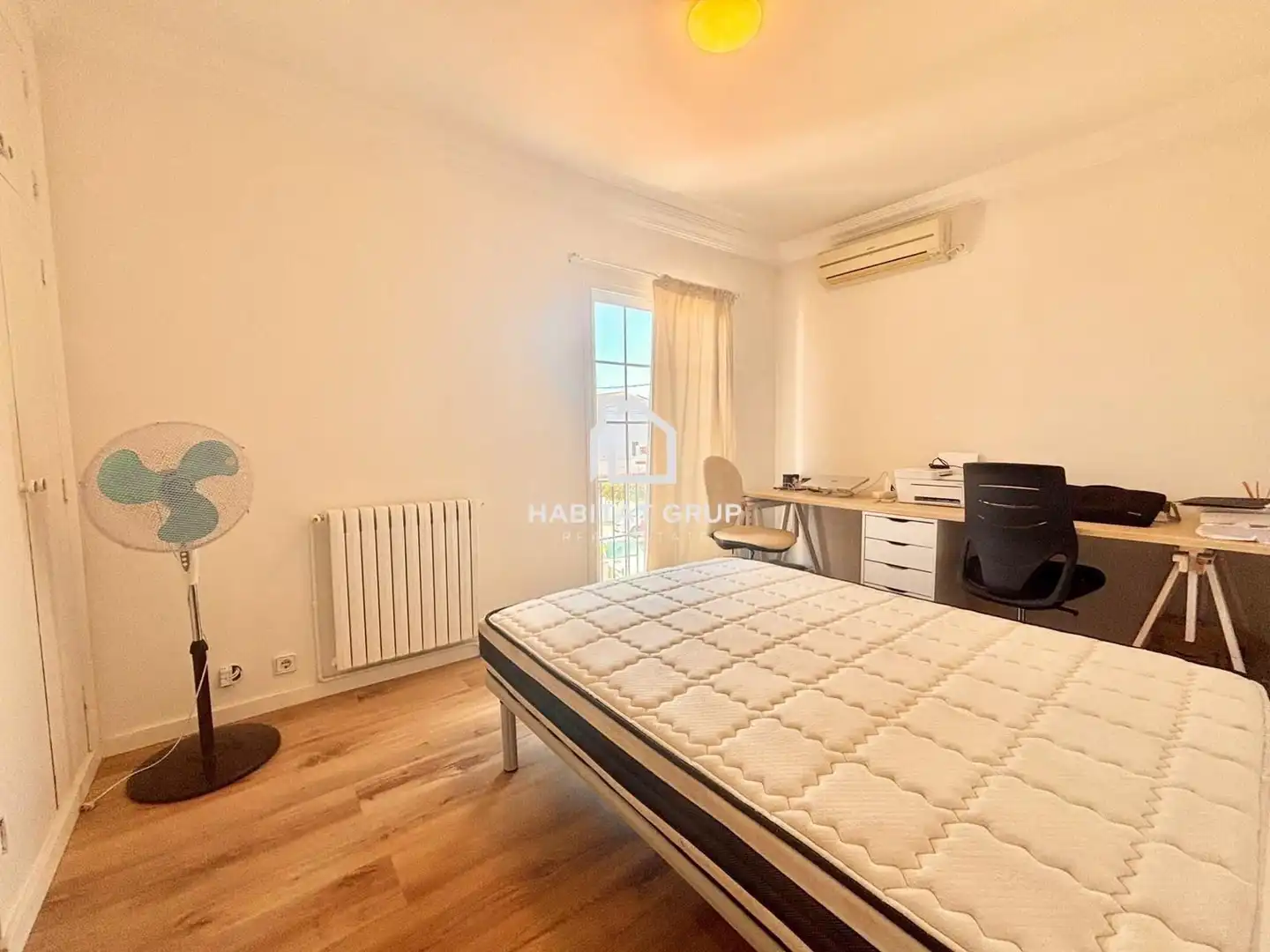 Habitación de Casa o chalet en venta en Es Castell con Aire acondicionado, Calefacción y Jardín privado
