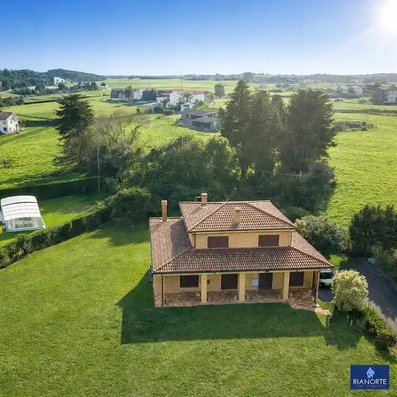 Jardín de Casa o chalet en venta en Gozón con Calefacción, Jardín privado y Terraza