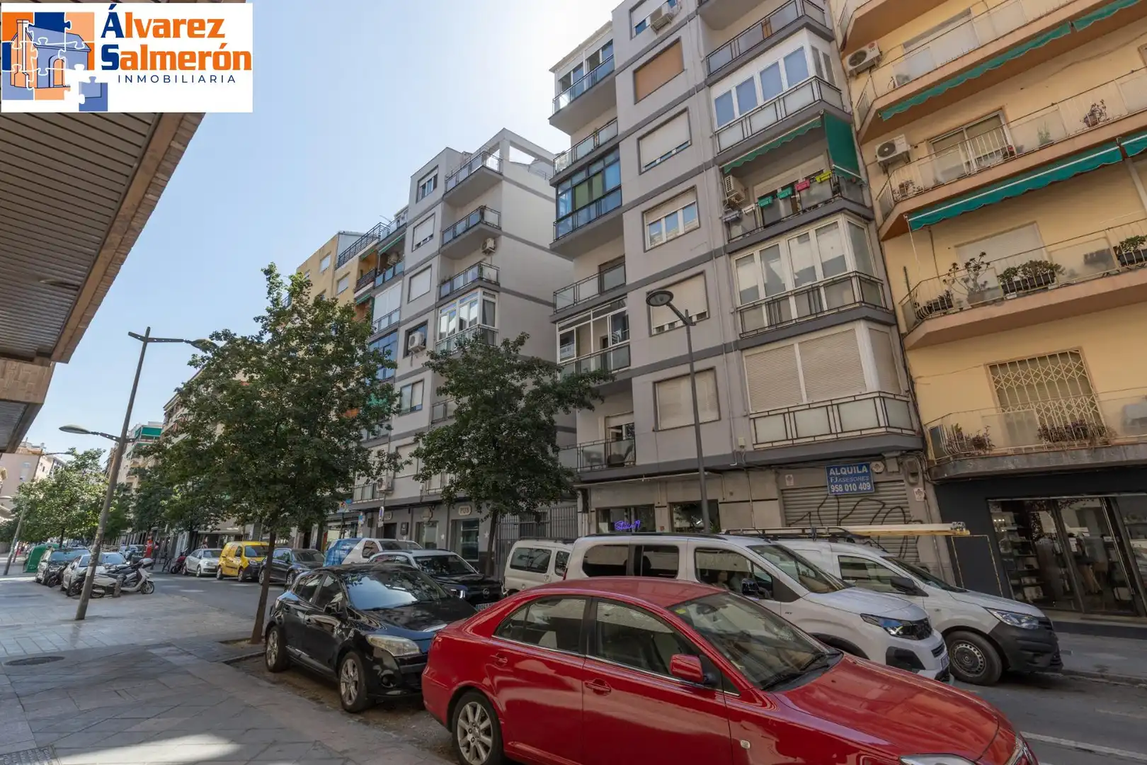 Exterior view of Flat for rent in Granada  with Air Conditioner and Furnished