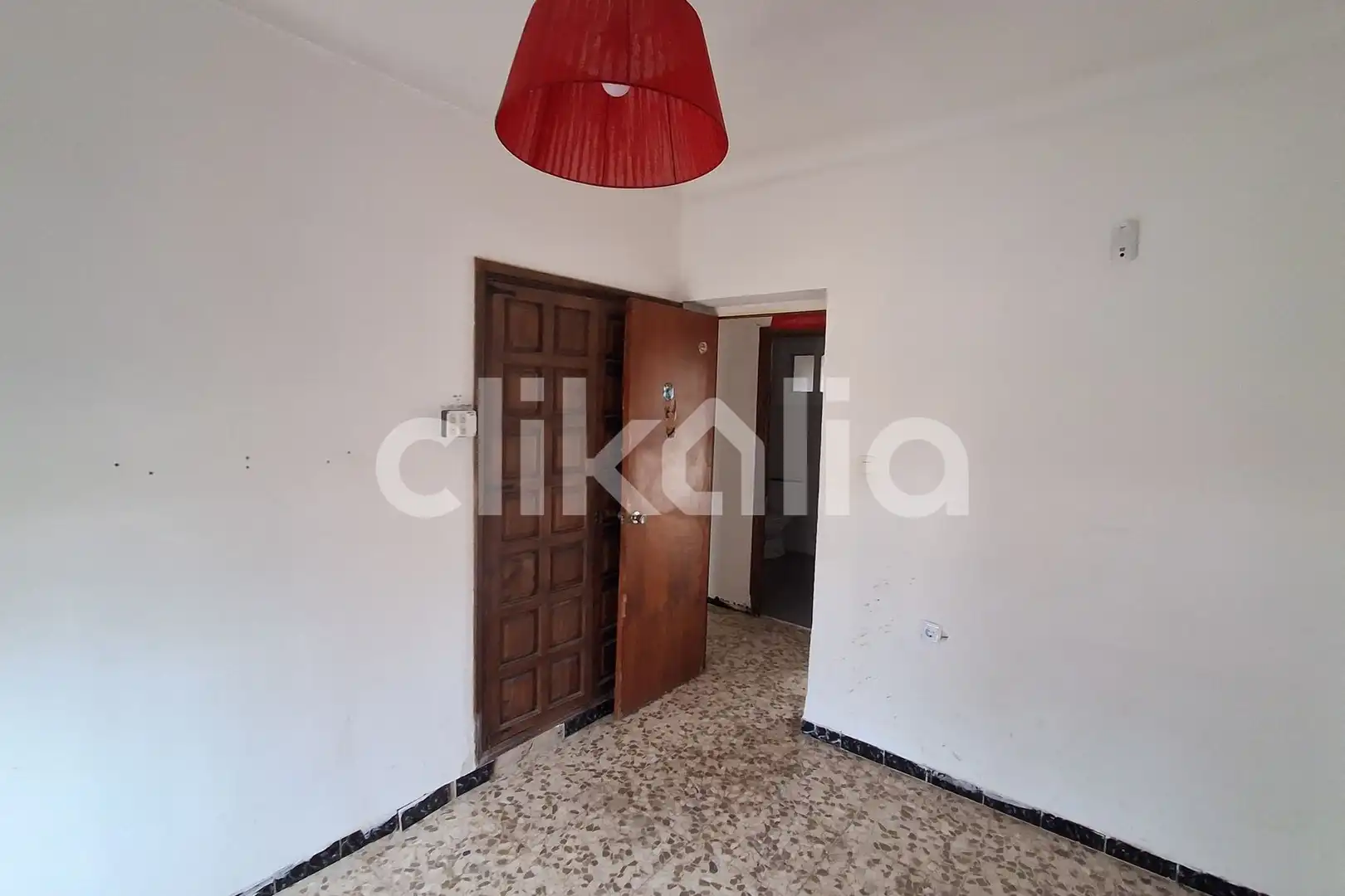 Sala d'estar de Casa o xalet en venda en Marchena amb Calefacció, Jardí privat i Piscina