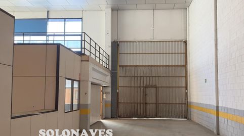 Foto 3 von Fabrikhallen zur Miete in Avda. Cataluña, Zaragoza Capital