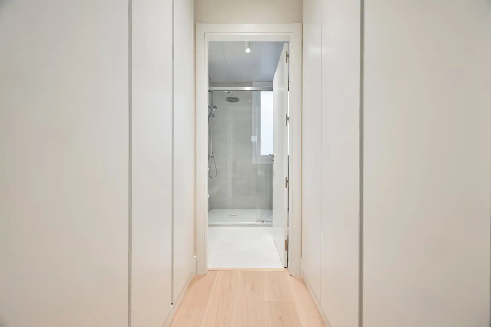 Wohnung zur Miete in Madrid mit Klimaanlage, Heizung und Balkon
