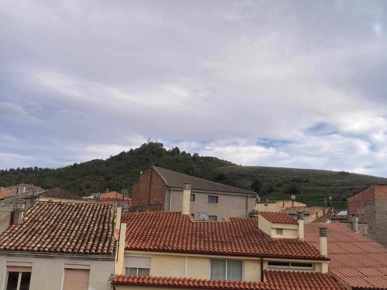 Vista exterior de Casa o xalet en venda en Artesa de Segre amb Calefacció i Terrassa