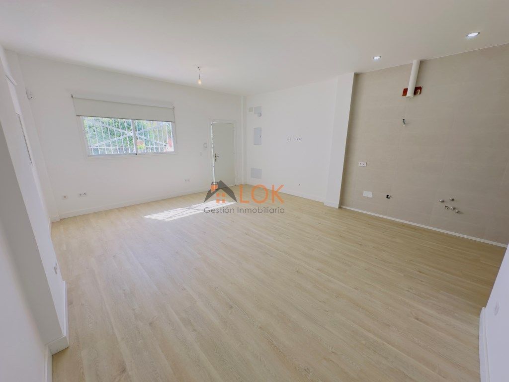 Flat for sale in Málaga Capital  with Air Conditioner, Private garden and Swimming Pool