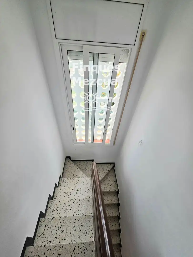 Casa adosada en venta en Els Munts