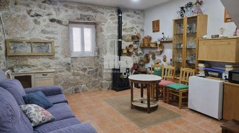 Foto 2 de Casa o chalet en venta en Lugar Entreeidos, 3, Ponteareas, Pontevedra