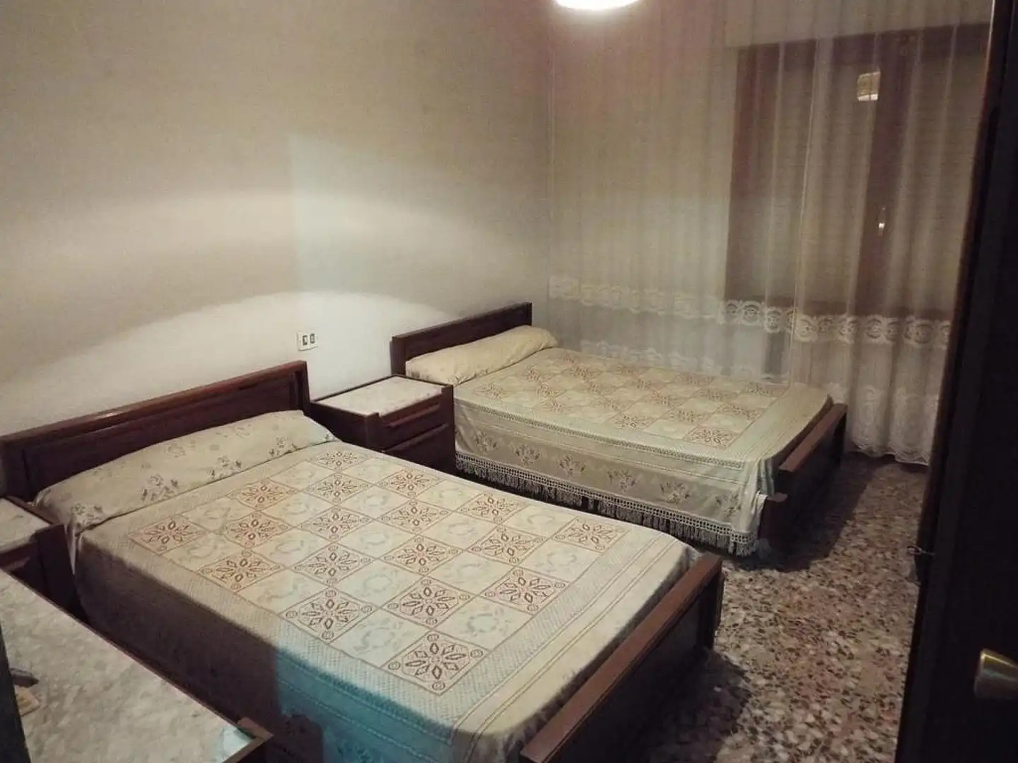 Dormitori de Apartament en venda en Caudete amb Terrassa