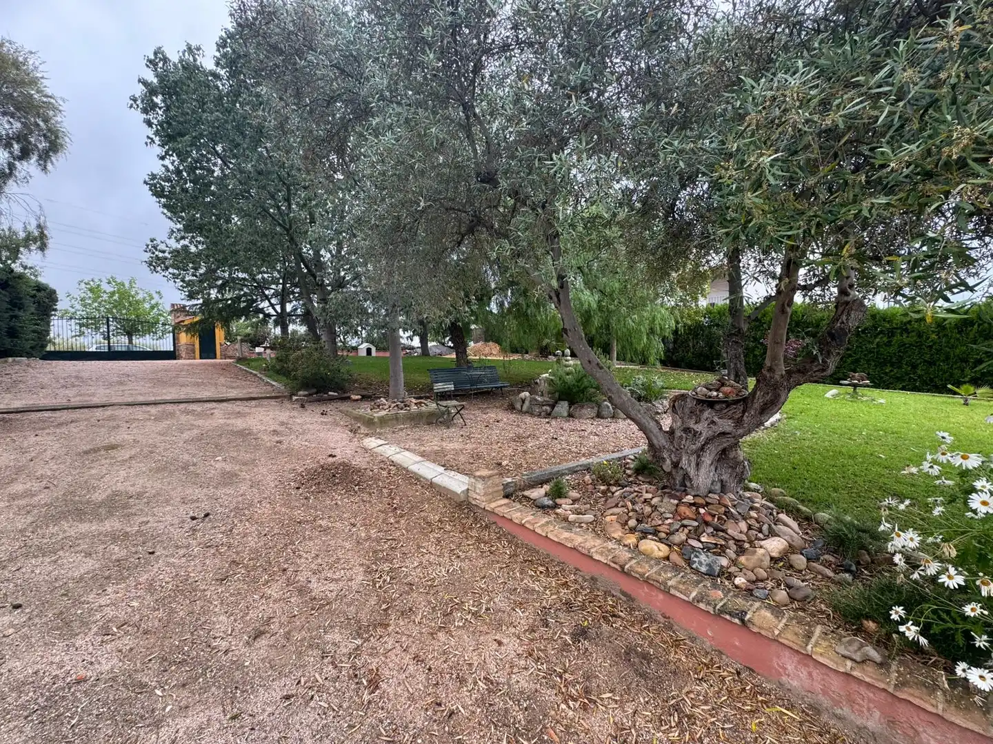 Houses for sale in Mérida  with Storage room
