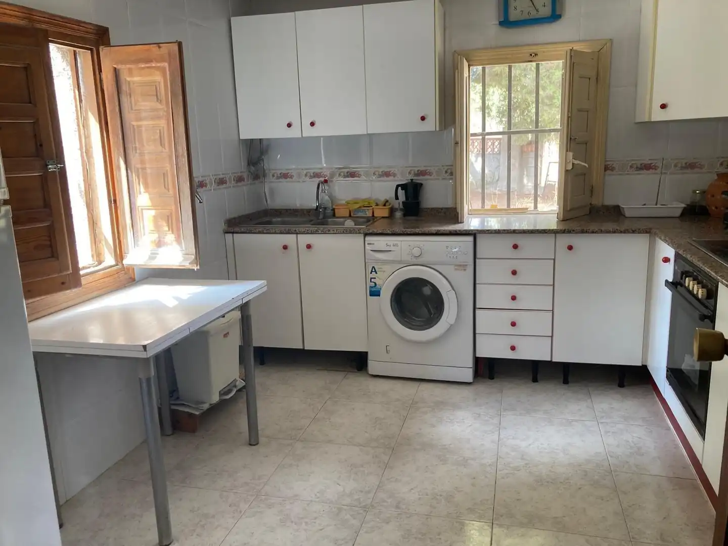 Cuina de Casa o xalet en venda en Alicante / Alacant amb Terrassa i Traster
