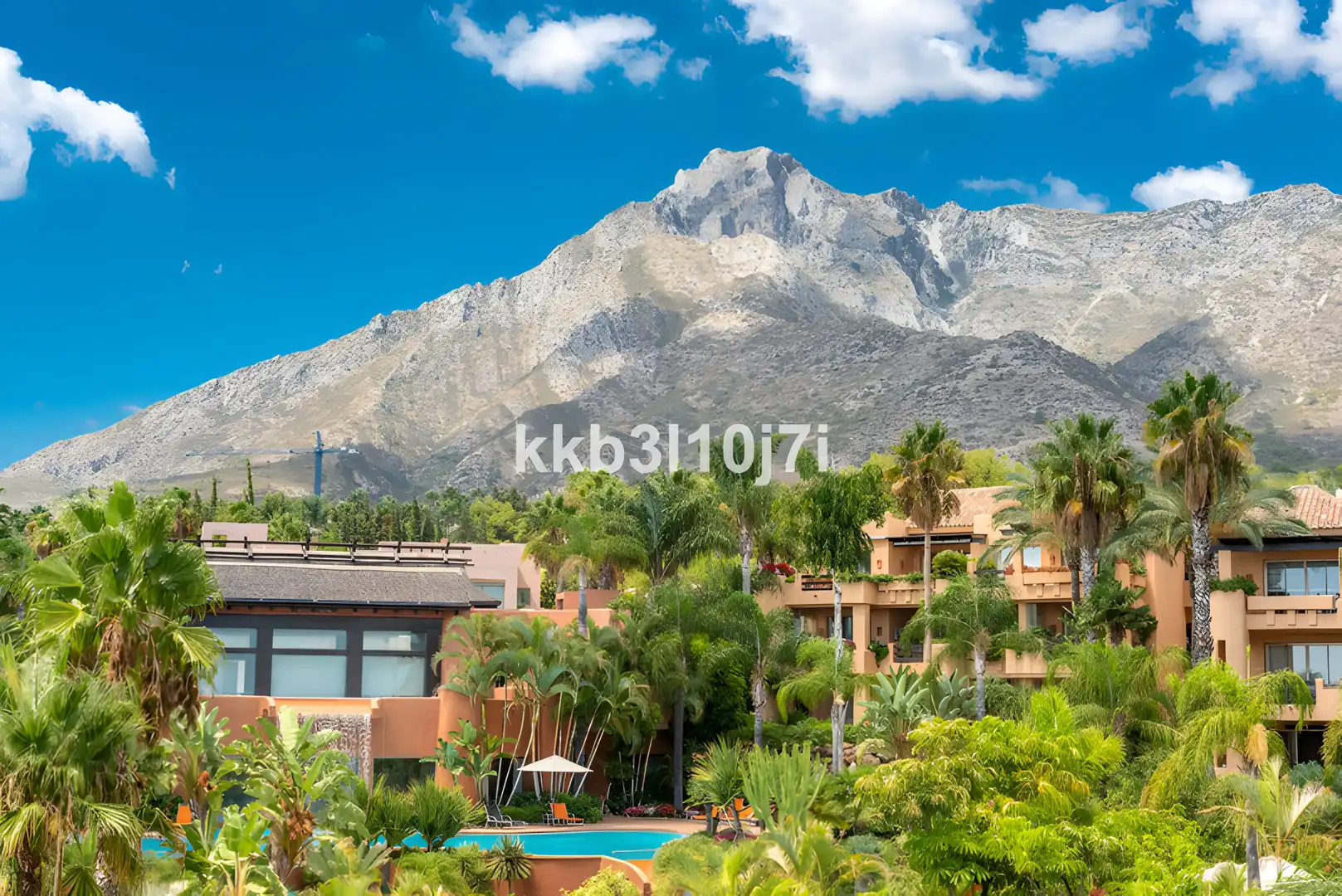 Habitatge amb piscina en venda a Milla de Oro, imagen 18