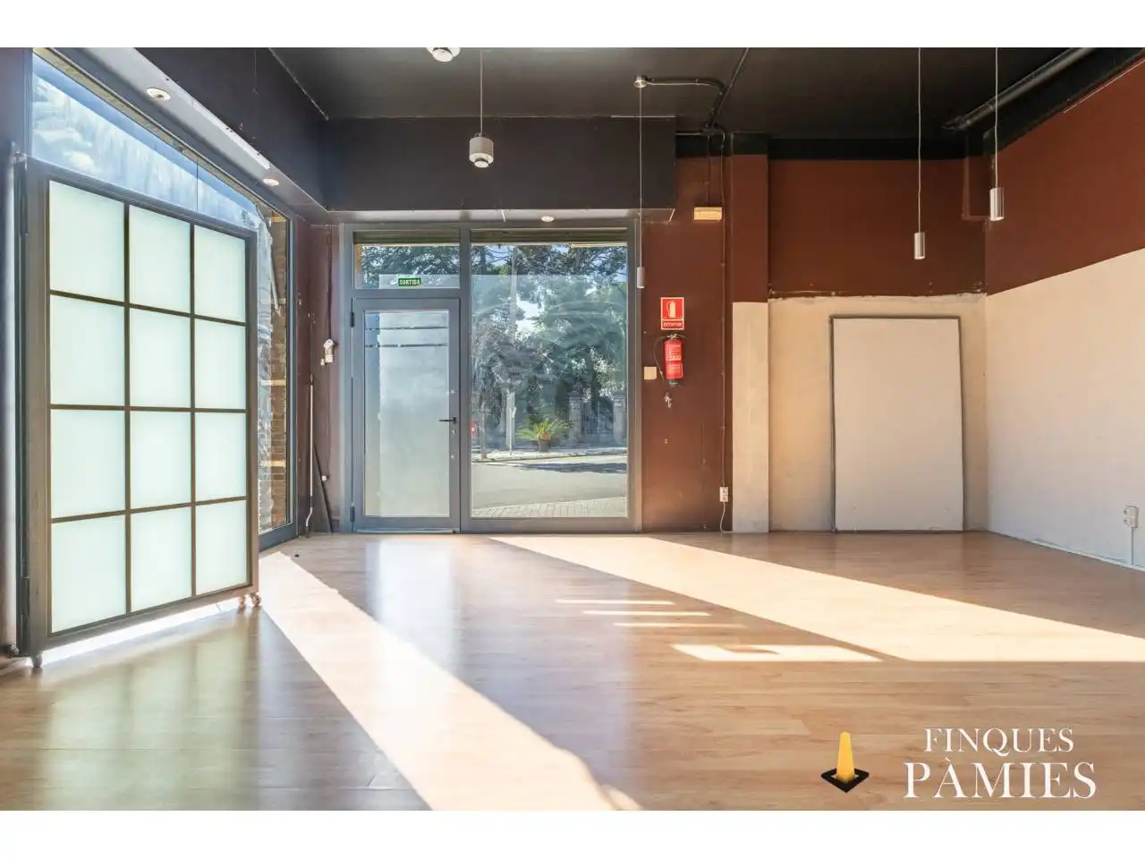 Local en venta en Les Borges del Camp con Aire acondicionado y Alarma