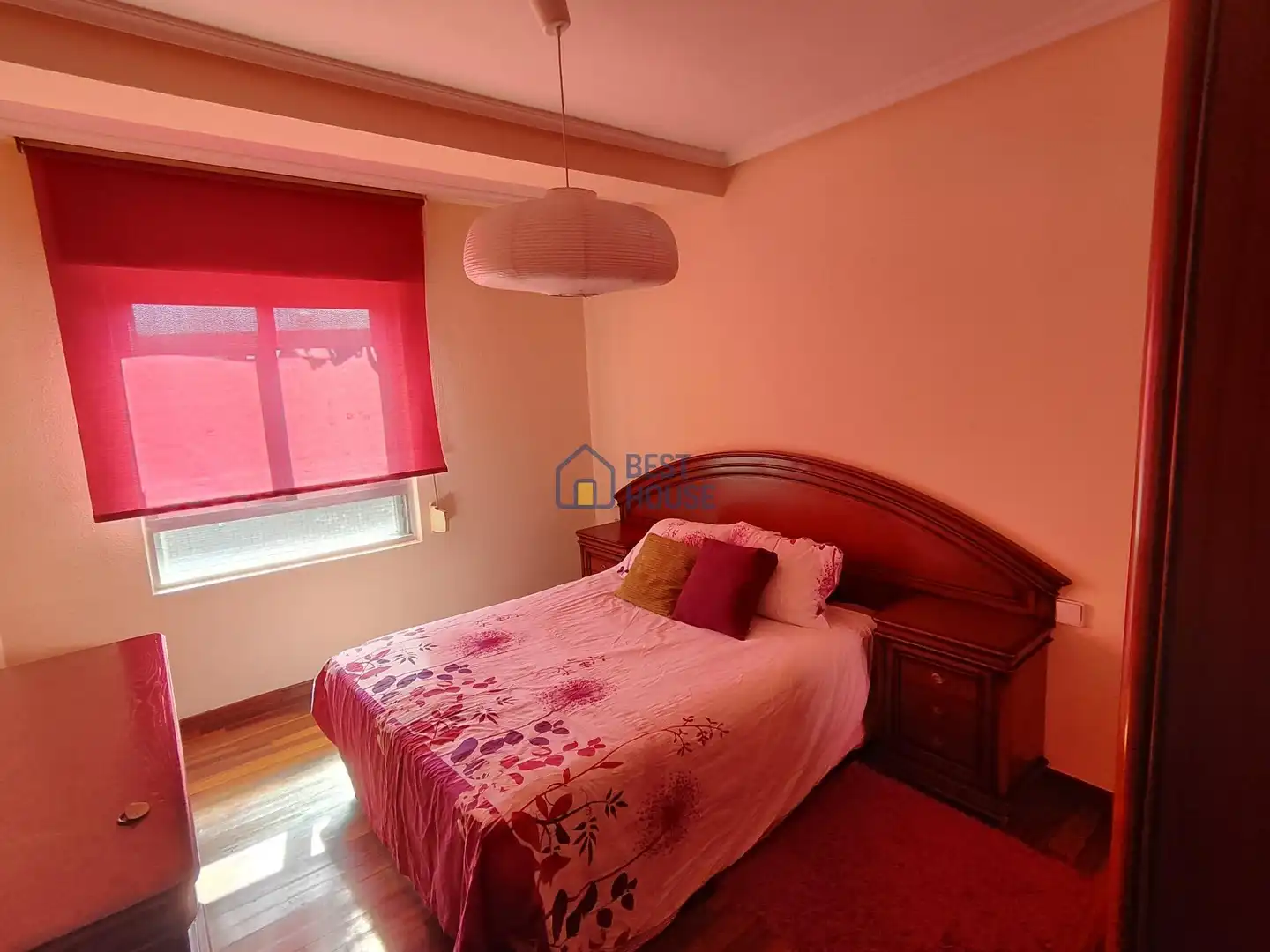 Habitación de Apartamento de alquiler en San Andrés del Rabanedo con Calefacción y Amueblado