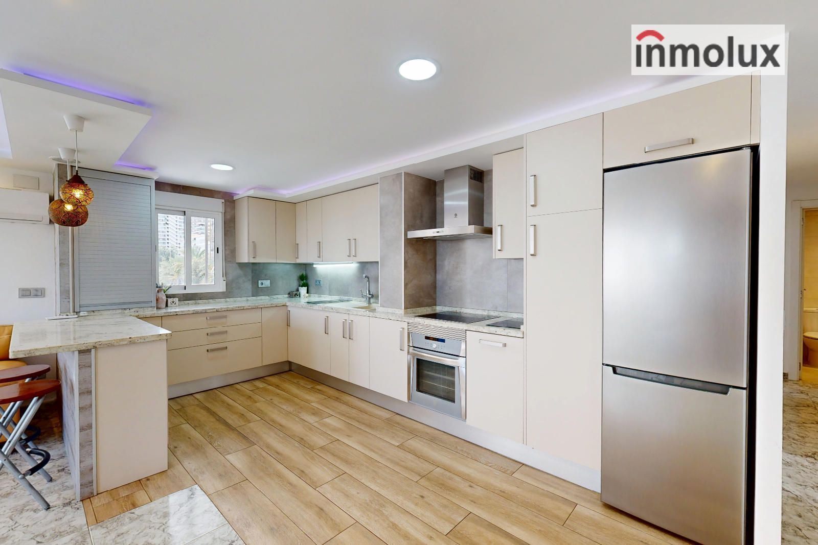 Wohnung zum Verkauf in Avenida Países Escandinavos.   Urbanización Texas, Playa de San Juan, Playa de San Juan - El Cabo de las Huertas