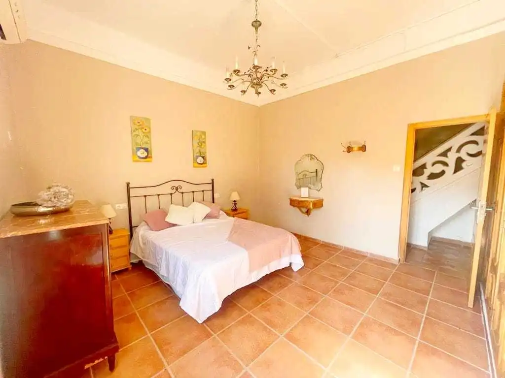 Chalet con piscina en venta en El Faro, imagen 10