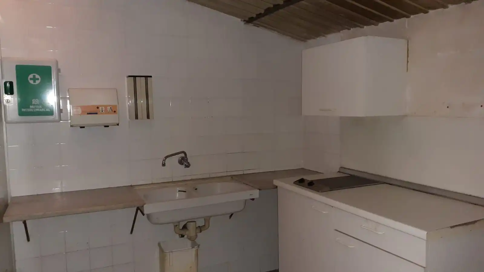 Kitchen of Industrial buildings for sale in Palau-solità i Plegamans