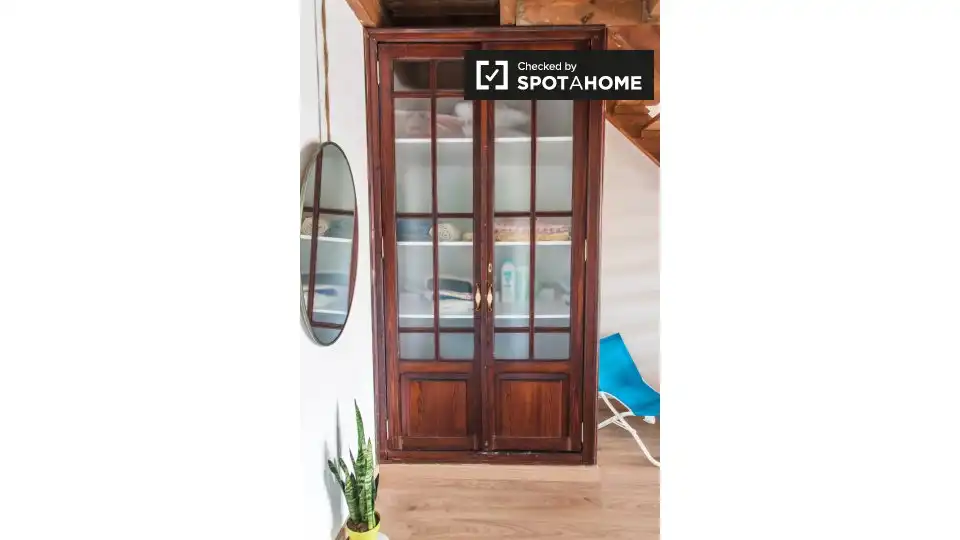 Bedroom of Flat for rent in Valencia  with Air Conditioner, Heating and Furnished