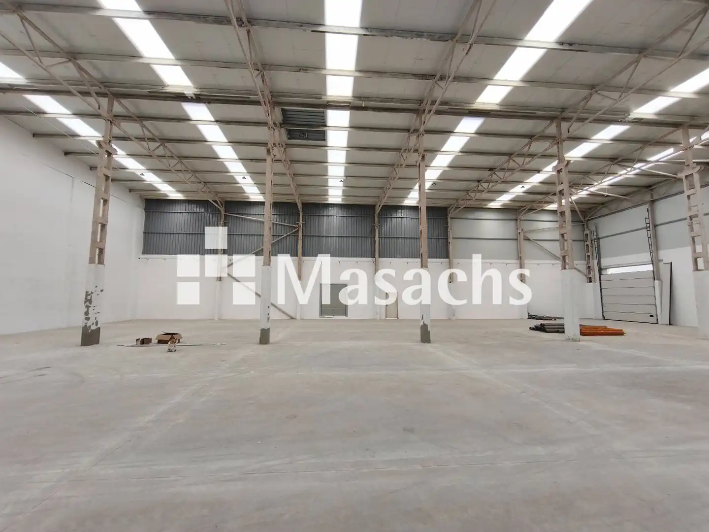 Außenansicht von Fabrikhallen zur Miete in Santa Perpètua de Mogoda