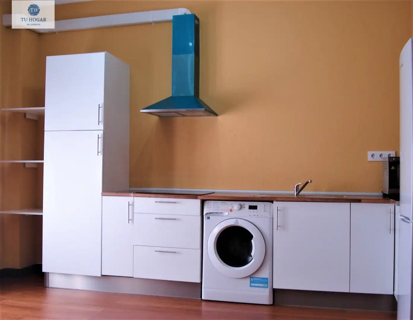 Cocina de Piso de alquiler en Alcalá de Guadaira con Aire acondicionado, Parquet y Balcón