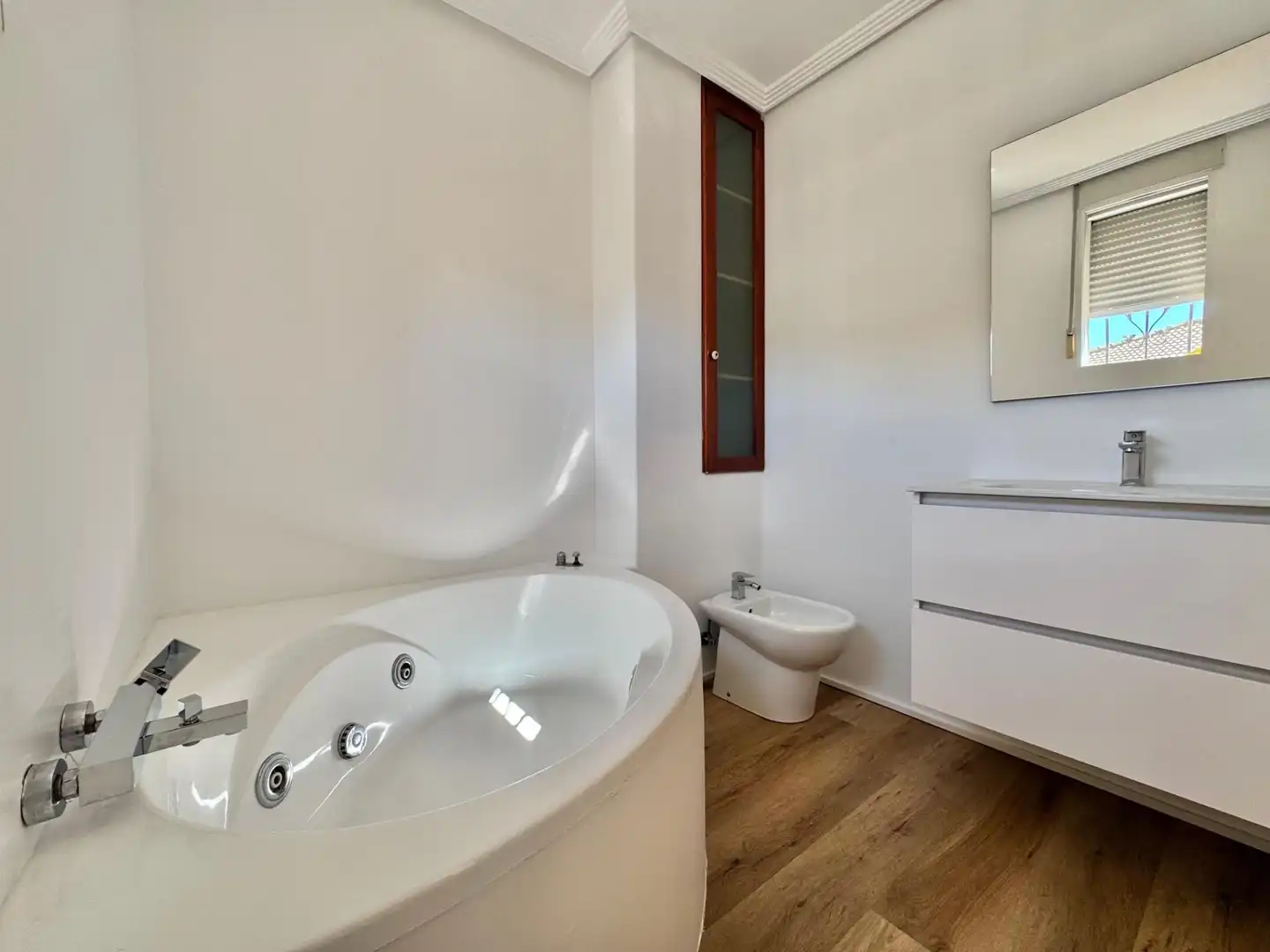 Bany de Casa o xalet en venda en Ceutí amb Terrassa i Traster