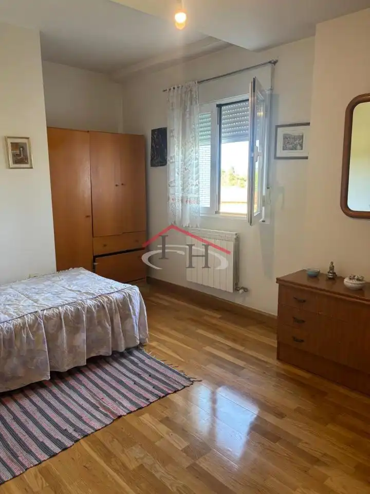 Schlafzimmer von Maisonette zum Verkauf in León Capital  mit Heizung, Parkett und Terrasse