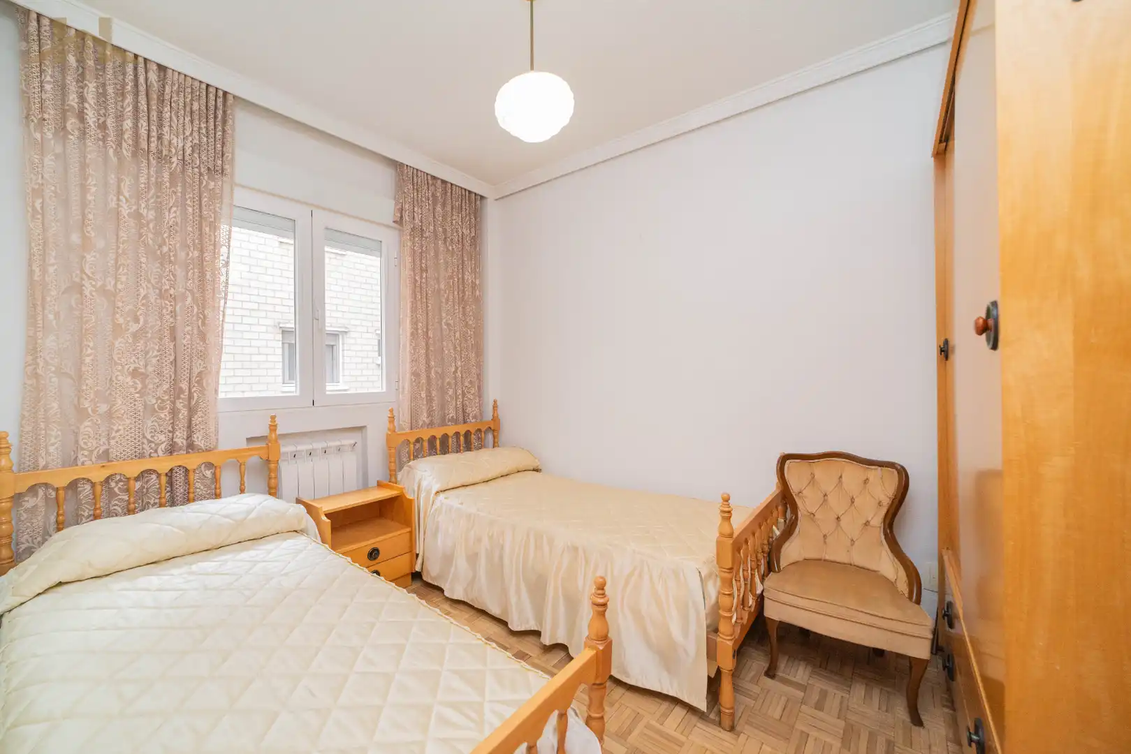 Habitación de Piso en venta en Móstoles con Aire acondicionado, Calefacción y Trastero