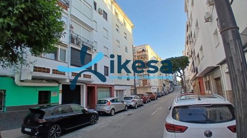 Foto 3 de Piso en venta en Puerto de Estepona, Estepona