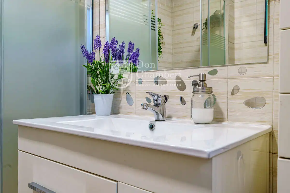Bathroom of Houses for sale in Aranjuez  with Heating, Private garden and Terrace