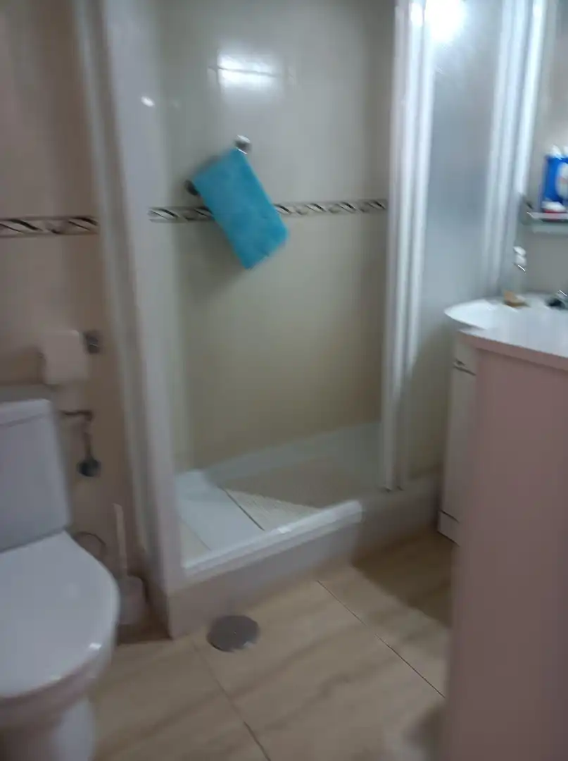 Badezimmer von Wohnung zum Verkauf in Vélez-Málaga mit Terrasse, Möbliert und Waschmaschine