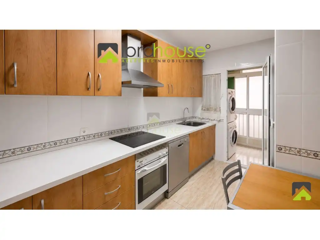 Piso con ascensor en venta en Avenida Europa, imagen 9