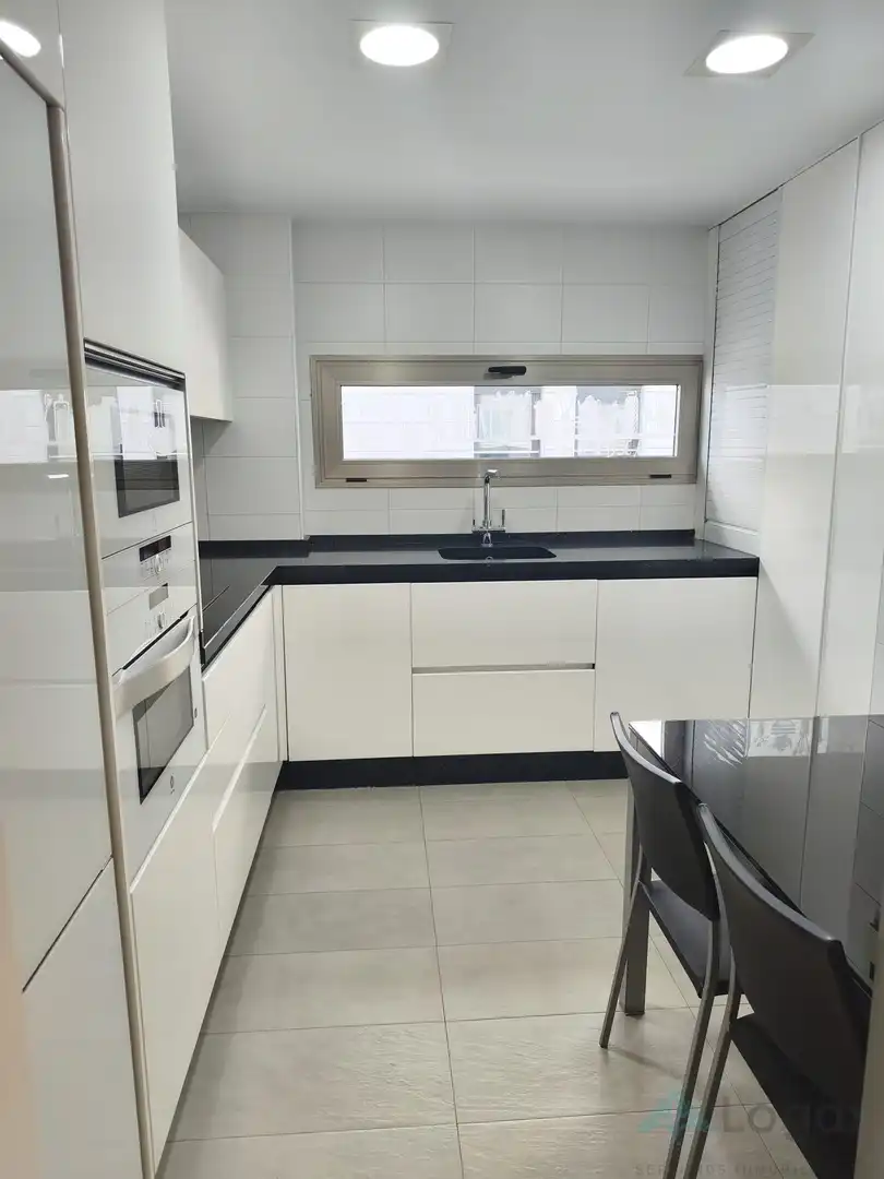 Kitchen of Flat for rent in Murcia  with Air Conditioner, Heating and Terrace