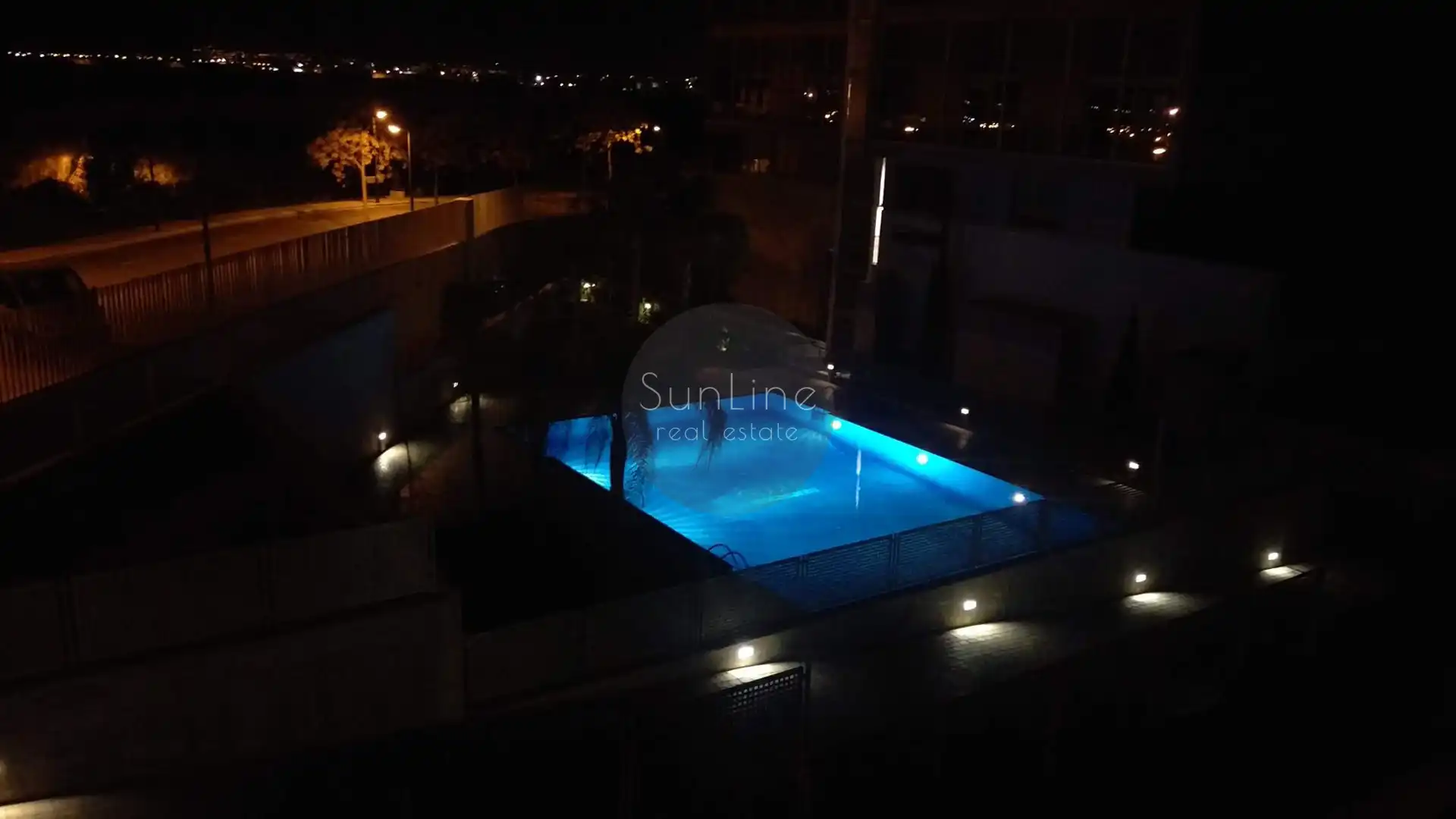 Schwimmbecken von Loft zur Miete in Valencia mit Klimaanlage, Möbliert und Balkon