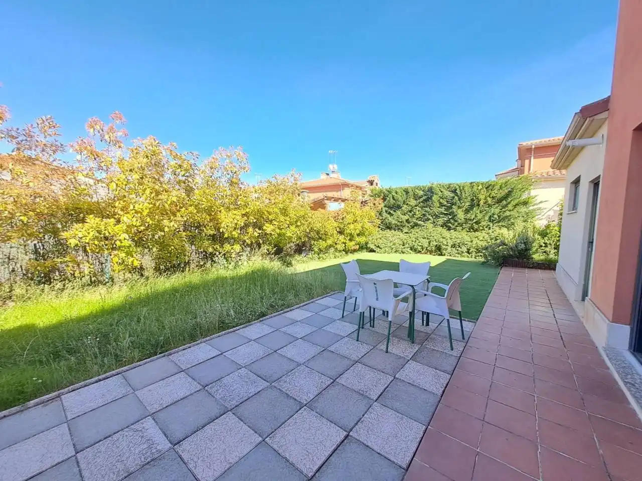 Garden of Houses for sale in Cardeñajimeno  with Heating, Private garden and Parquet flooring