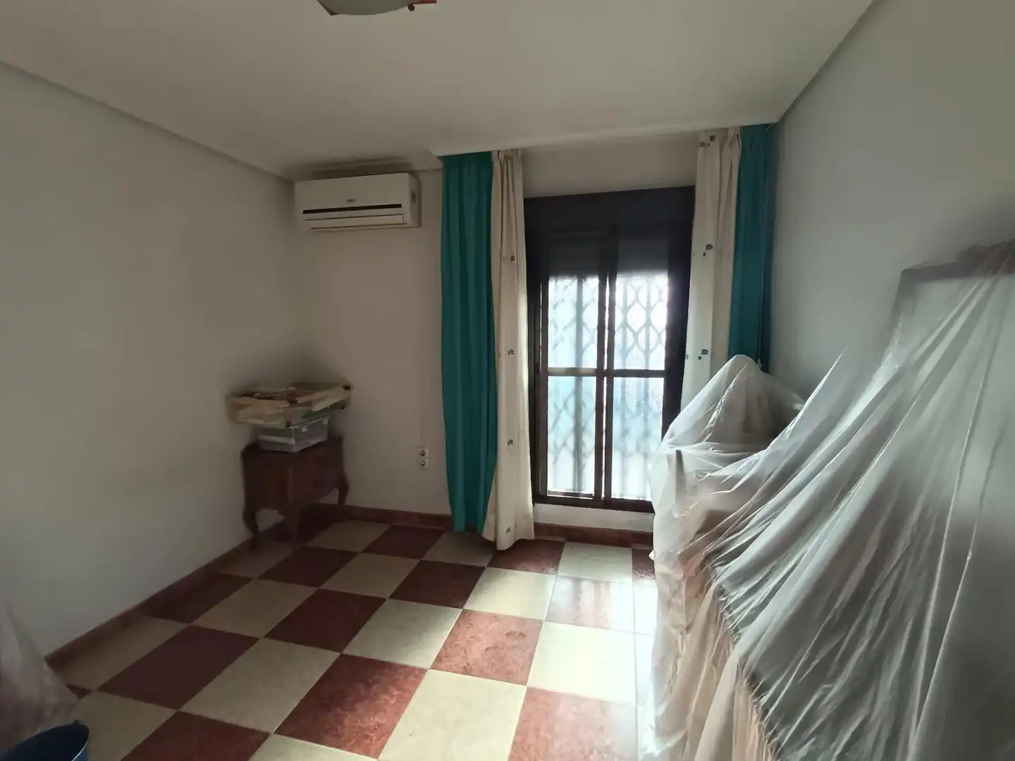Casa o xalet en venda a Poniente-Norte - Miralbaida - Parque Azahara