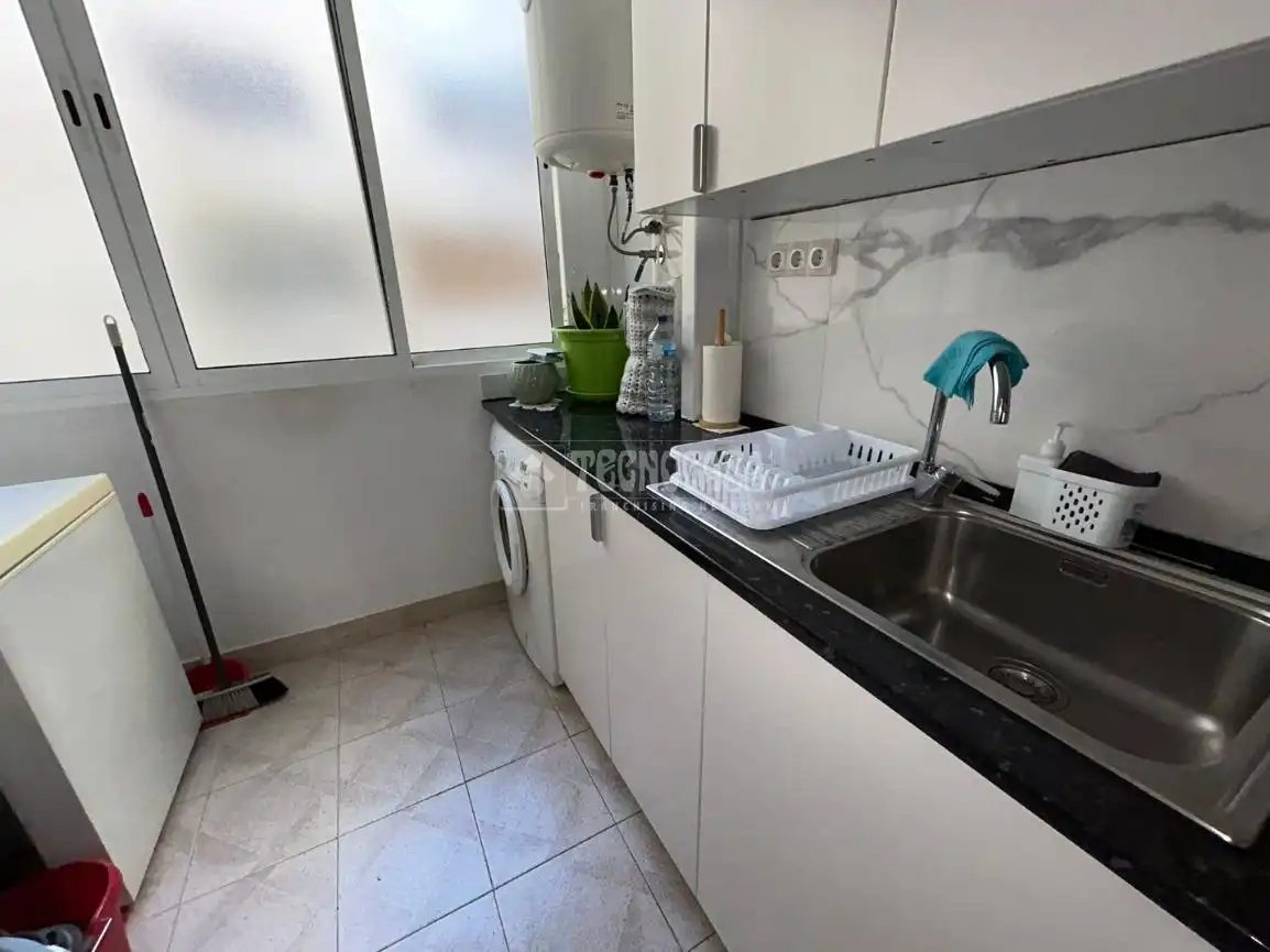 Cocina de Piso en venta en Valencia con Calefacción, Amueblado y Balcón