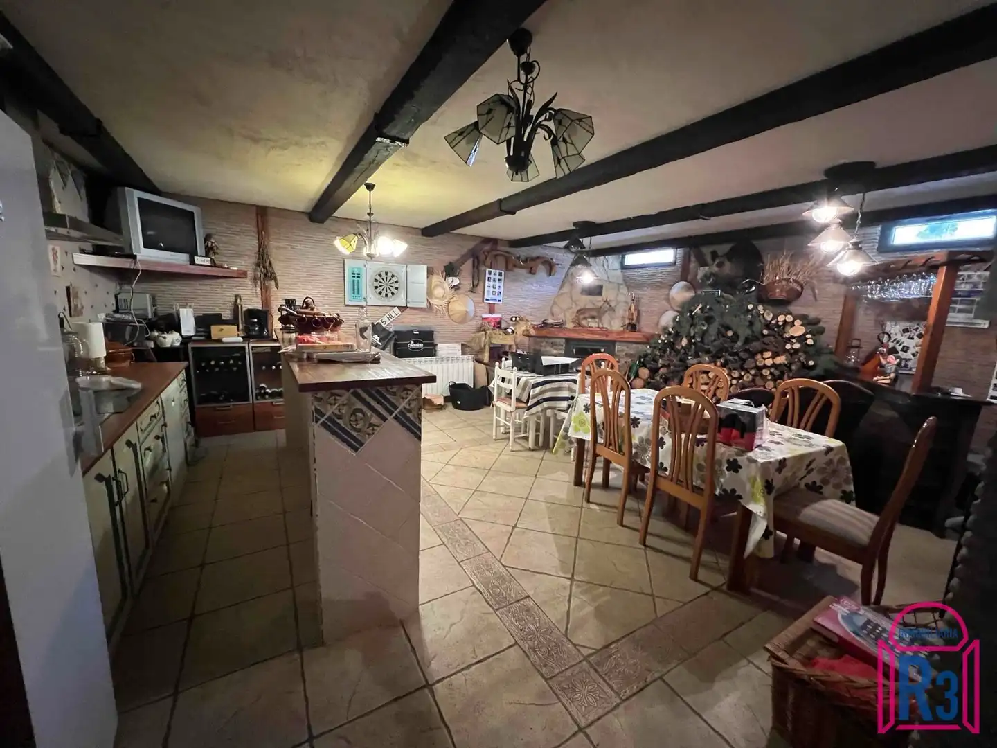 Kitchen of Houses for sale in Villaquilambre  with Heating
